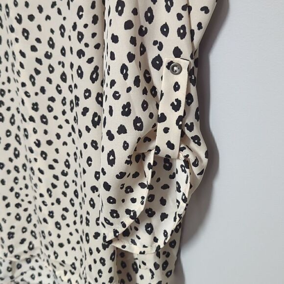 Lush Cream and Black Three Quarter Length Sleeves Blouse - Picture 3 of 6